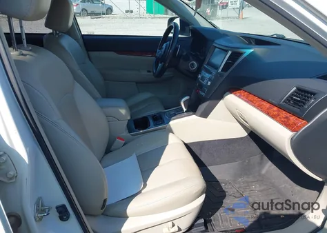 2011 Subaru Outback 2.5I Limited из США, поврежденный, VIN 4S4BRBLC0B3343551